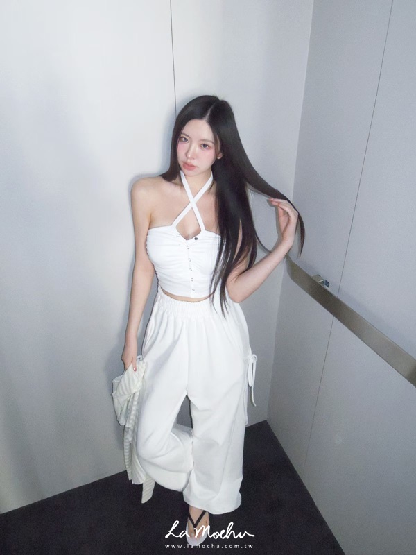 兩穿排扣掛脖罩杯背心(闆娘.花花清單)